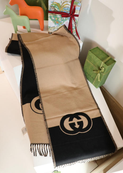秋冬特惠💰160 古驰围巾 GG拼色又一爆款 经典黑坨配色 双G 商品图5
