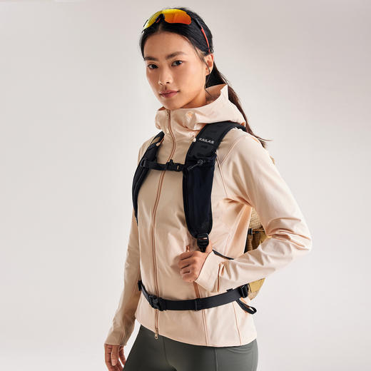 KAILAS凯乐石 女款M8连帽软壳外套 KG2519206 商品图2