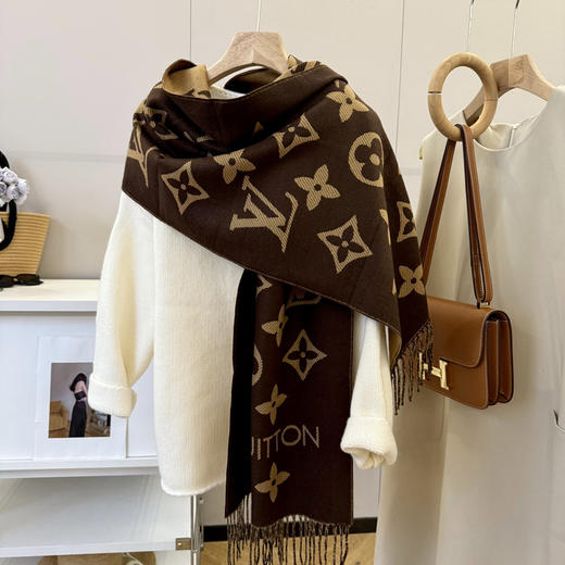 秋冬特惠💰160 LV围巾 上身效果气场非常强大 商品图5