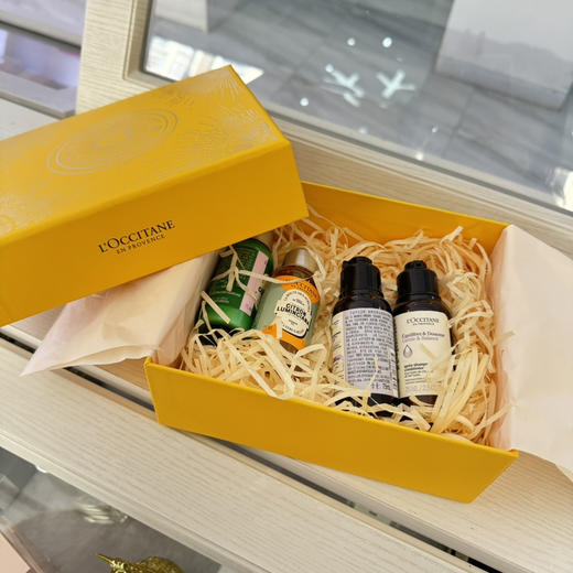 欧舒丹四件套 送人好看实用 包含洗发水75ml 护发素75ml 沐浴露75ml 润肤乳75ml 商品图2