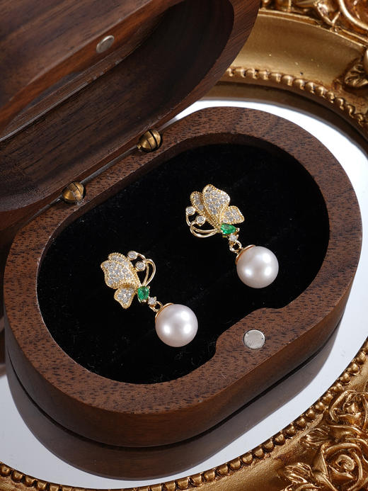 子佩集【蝴蝶诗篇】银S925珍珠惜王妃耳钉【YE0076】7mm珠双色镀金花朵绿玉髓2601 商品图5