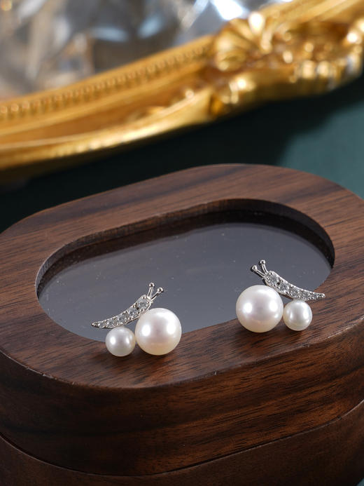 子佩集【月下蝶影】银S925珍珠惜王妃耳钉【MLEH022】7mm大珠半蝶蝴蝶蜗牛2601 商品图9