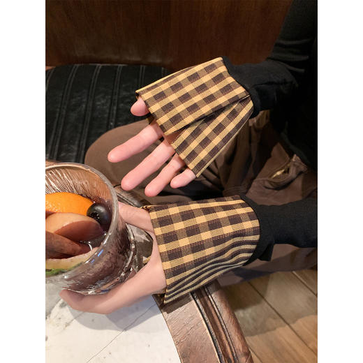 <曾小咸推荐>现货秒杀 ！微信超特价！格子假两件polo领长袖 日常139.99 立减60 秒杀79.99！！ 商品图4