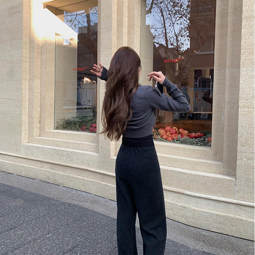 现货 极简主义/打底衫休闲显瘦针织内搭 商品图4