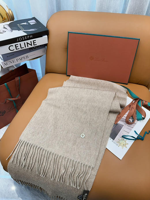 秋冬特惠💰460 诺悠翩雅围巾 经典“水波纹”素色羊绒围巾 商品图6