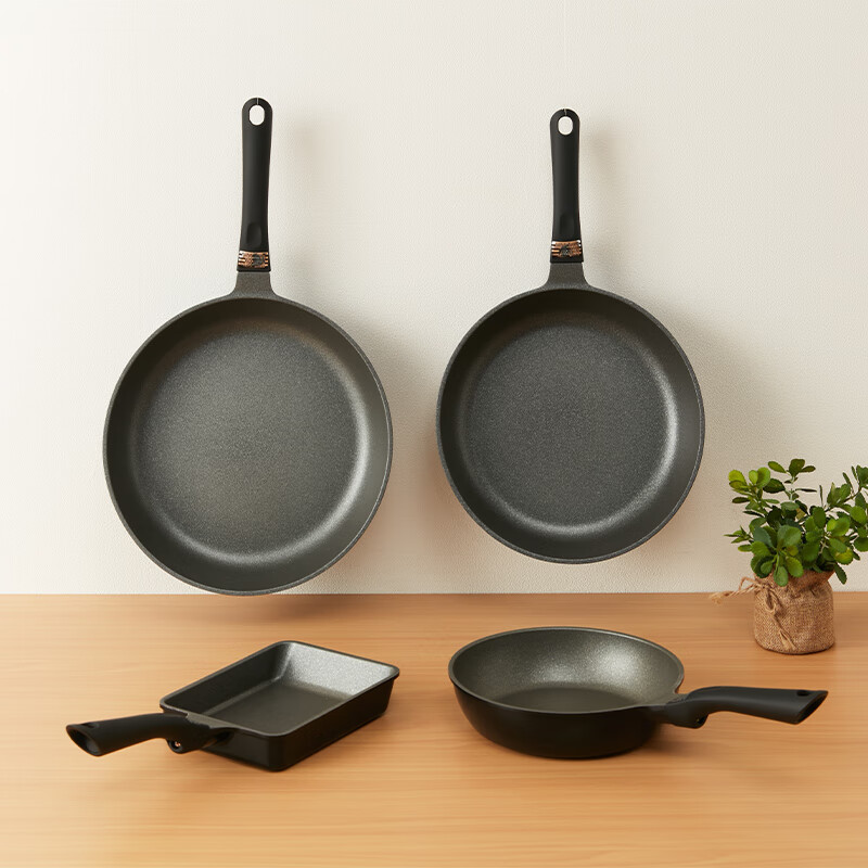 家用厨房锅具煤气超轻量煎蛋锅煎锅炒锅KY030