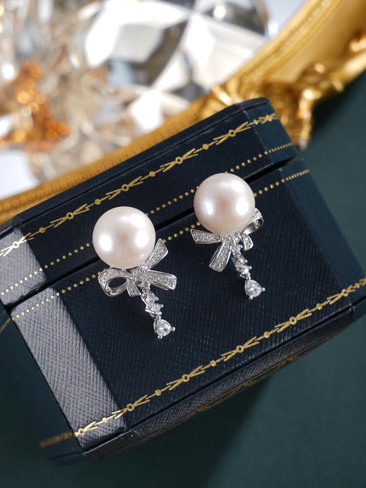 子佩集【纯白情结】银S925珍珠惜王妃耳钉【MLEH033】12mm珠蝴蝶结2601 商品图2