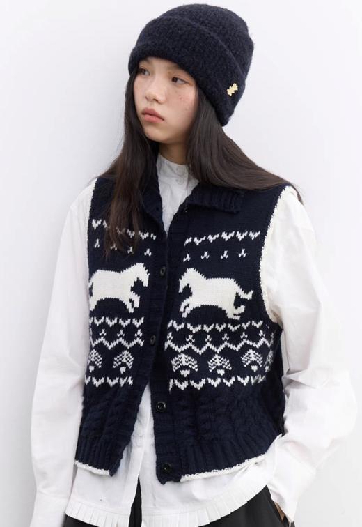 步履不停/5D13327C/软糯无袖上衣针织马甲开衫 商品图0