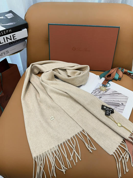 秋冬特惠💰460 诺悠翩雅围巾 经典“水波纹”素色羊绒围巾 商品图5