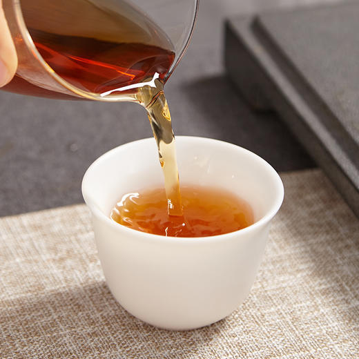 百年元祥丨百福大红袍 百福罐 武夷岩茶 乌龙茶 249g 岩骨花香醇厚 精品罐装配手提袋 商品图5