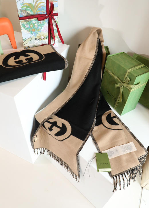 秋冬特惠💰160 古驰围巾 GG拼色又一爆款 经典黑坨配色 双G 商品图2