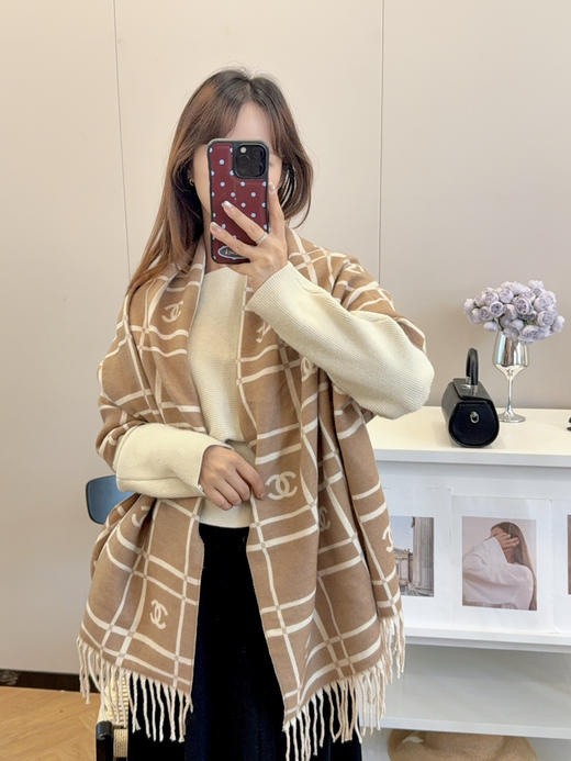 秋冬特惠💰150 香奈儿围巾 秋冬男女同款 商品图3