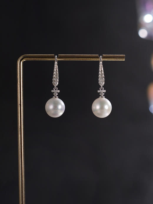 子佩集【月华轨迹】银S925珍珠惜王妃耳环【E4378】10mm珠双色单珠蛇纹2601 商品图8