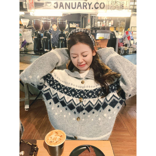 <曾小咸推荐>现货秒杀 ！微信超特价！费尔岛翻领毛衣开衫 日常199.99 立减110 秒杀89.99！！ 商品图3