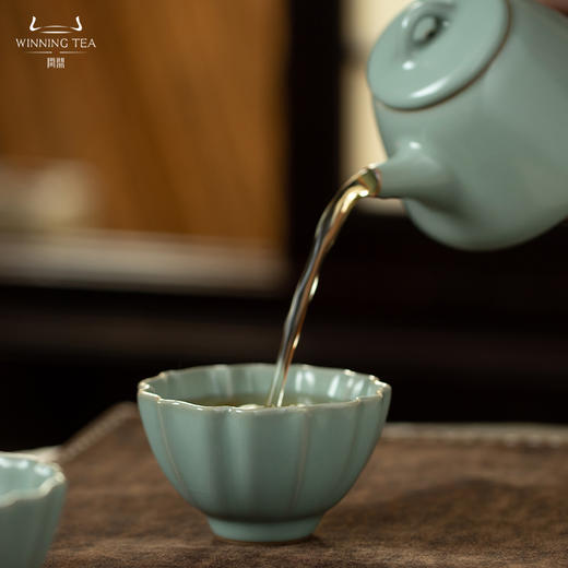 问鼎鼎青系列青芳雅酌套装（撷芳杯 高石瓢壶） 商品图3