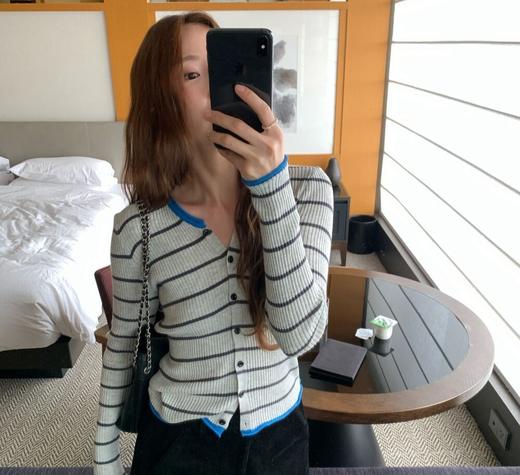 <曾小咸推荐>撞色条纹长袖T 日常139/件 活动价89.99/件！【预售款，预计3-15天发货】 商品图9