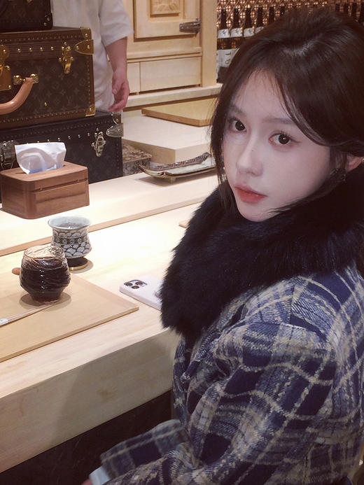 现货  温莎小姐 复古色织格纹/夹棉短款西装 商品图1