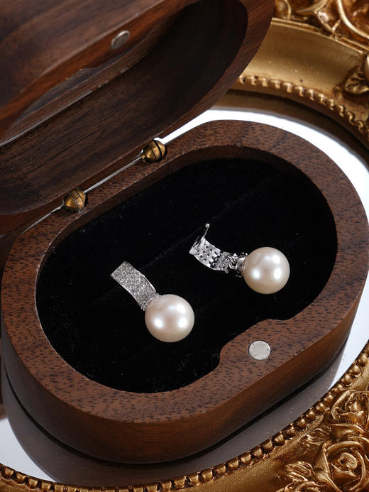 子佩集【柔光月渡】银S925珍珠惜王妃耳钉【E4576】8mm珠一字半环2601 商品图3