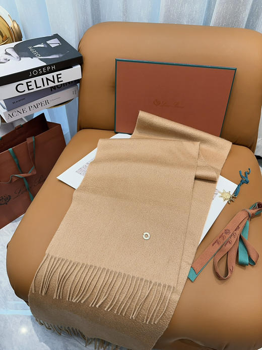 秋冬特惠💰460 诺悠翩雅围巾 经典“水波纹”素色羊绒围巾 商品图6