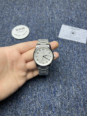 【新款大号40mm】浪琴名匠3点历系列 经典数字面 男士腕表
机芯：进口西铁城