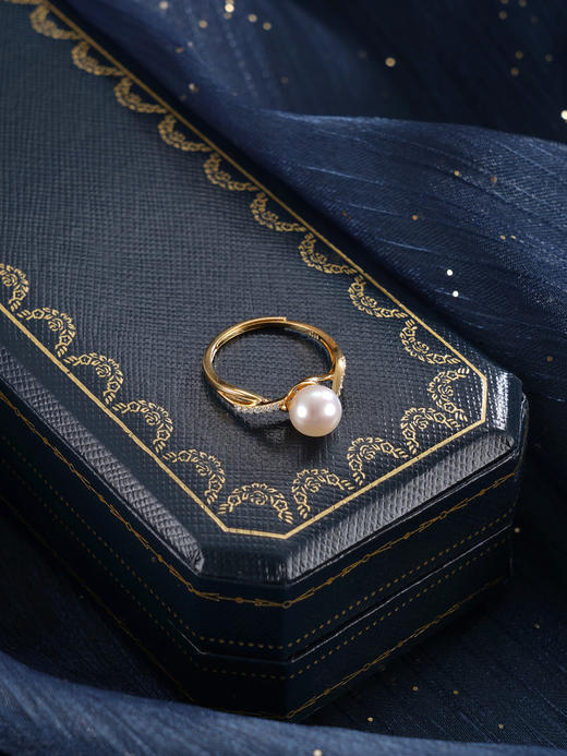 子佩集【风华律动】银S925珍珠惜王妃戒指【R1942】7mm珠镀金交织缠绕2601 商品图4