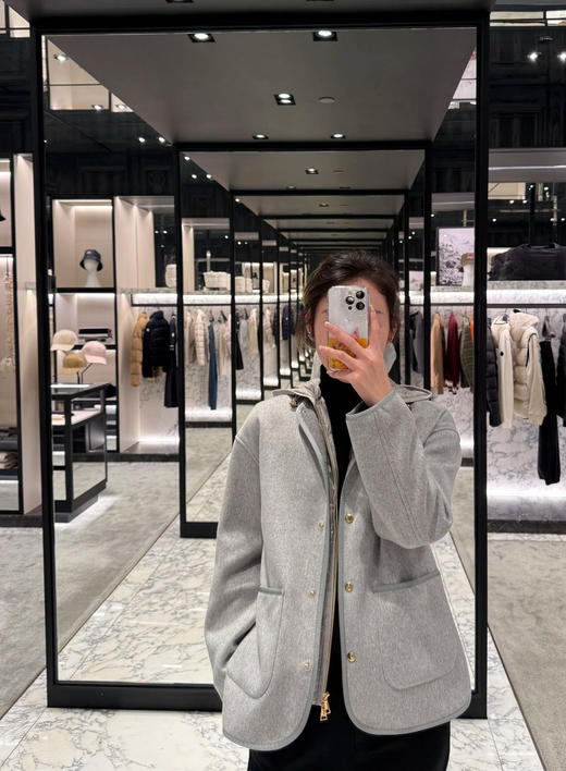 114-2 帮清库 亏清 忙可三合一 羊毛羊绒呢大衣 鹅绒马甲 轻盈保暖多穿外套 只换码不退货 商品图0