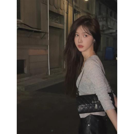 现货 杂色月豆 软糯轻薄纱 绑带简约针织罩衫 商品图1