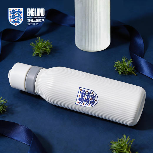 【官方正版】英格兰国家队 | 白色队徽保温杯户外便携水杯 商品图2