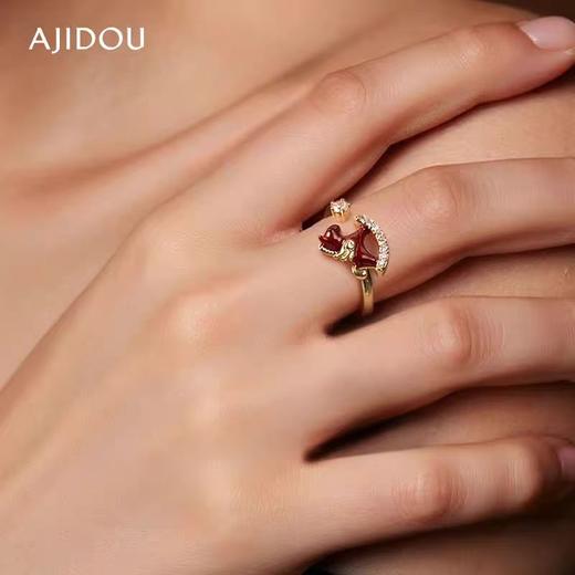 AJIDOU阿吉豆戒指女款金色小马指环尾戒AD25J0092A10【预售：9号以后发货】 商品图0