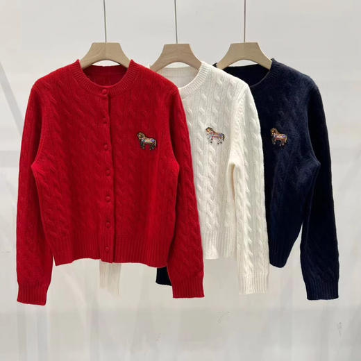 SHG99471生肖小马开衫 商品图1