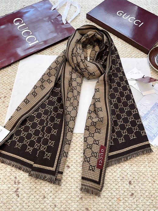 秋冬特惠💰240 古驰围巾【小G双面-Gu秋冬新款，GG时髦复古双面羊毛围巾！！】 商品图2