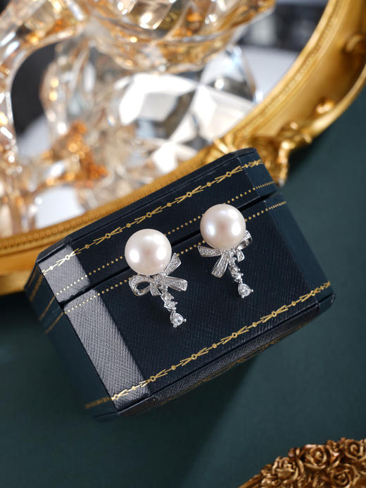 子佩集【纯白情结】银S925珍珠惜王妃耳钉【MLEH033】12mm珠蝴蝶结2601 商品图8