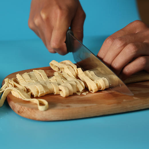 【滇本味】云南石屏原汁豆皮礼盒 井水制作 豆香浓郁 怎么烧都好吃 商品图8