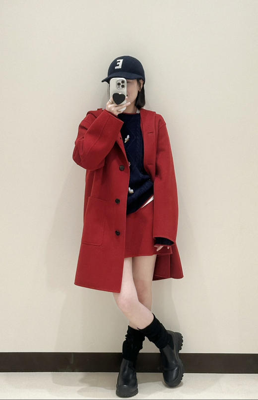114-3 原价1699 渠道货 原材 小禾双面羊毛呢 手工剖缝 红色连帽大衣 新年小红帽大衣 商品图0