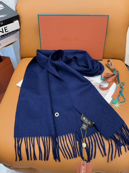 秋冬特惠💰460 诺悠翩雅围巾 经典“水波纹”素色羊绒围巾 商品图5