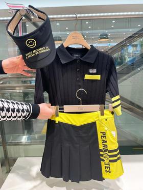 PG家早秋新款女士中袖立领POLO针织衫来了！显瘦遮肉，上身效果无敌，爱了！原厂纱线，手感舒适又透气排汗，不要跟普通棉纱线比价格！