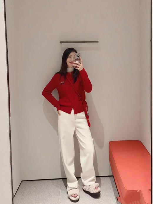 SHG99471生肖小马开衫 商品图5