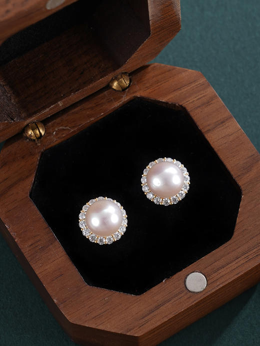 子佩集【花韵长情】银S925珍珠惜王妃耳钉【E4618】7mm珠双色太阳花2601 商品图12