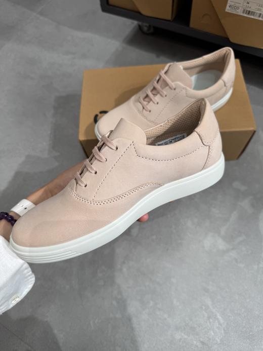 到手价799元 Ecco 【218683】 Classic Sneaker 系列女款休闲鞋，后跟加厚设计，主打轻便好穿 美国代购，无中文标签，介意慎拍 商品图2