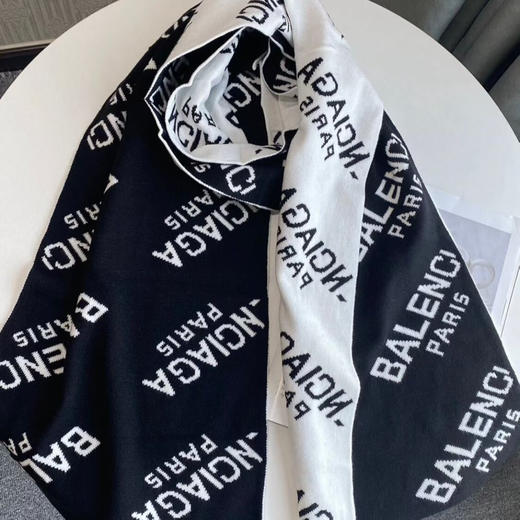 秋冬特惠💰170 巴黎世家围巾 男士围巾冬季精品上市 羊毛 新工艺柔软 商品图0