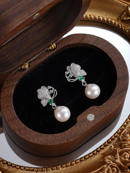 子佩集【蝴蝶诗篇】银S925珍珠惜王妃耳钉【YE0076】7mm珠双色镀金花朵绿玉髓2601 商品图10