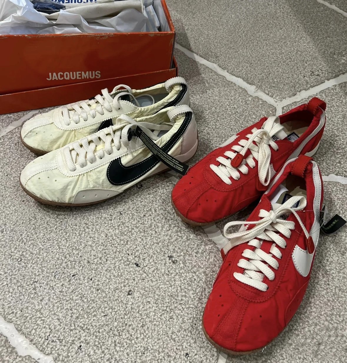 福利款   重磅！ JAC联名阿甘  超轻跑鞋 圆头系带装饰拼接休闲鞋  地磅平底休闲鞋