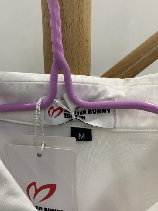 全新日系品牌兔耳朵女士长袖T恤M码秒杀价128元 商品图5