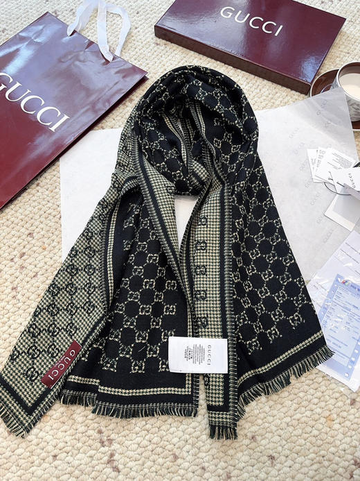 秋冬特惠💰240 古驰围巾【小G双面-Gu秋冬新款，GG时髦复古双面羊毛围巾！！】 商品图2
