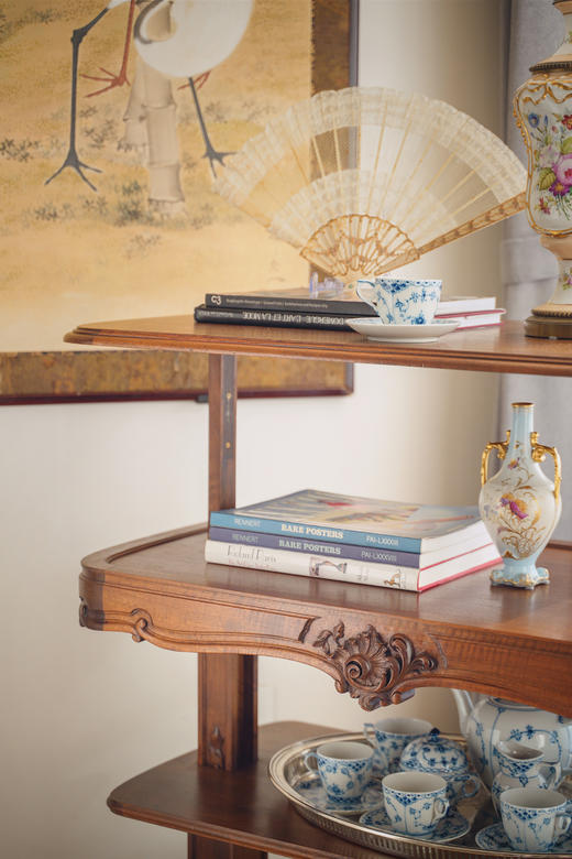 独角鹿西洋古董20世纪初法国出品古典卷叶主题核桃木精雕多层边几 商品图5