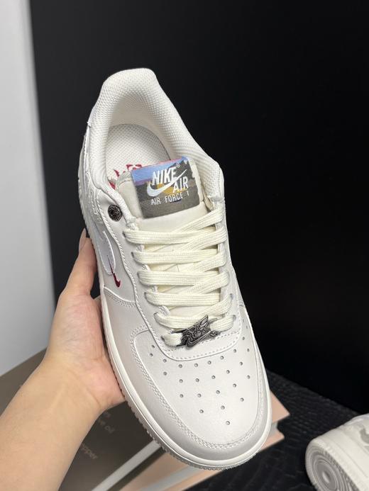 空军一号马年限定「脱缰」系列终于来了！ 这次是生肖限定+本命年专属+情侣CP三重暴击！ 商品图4