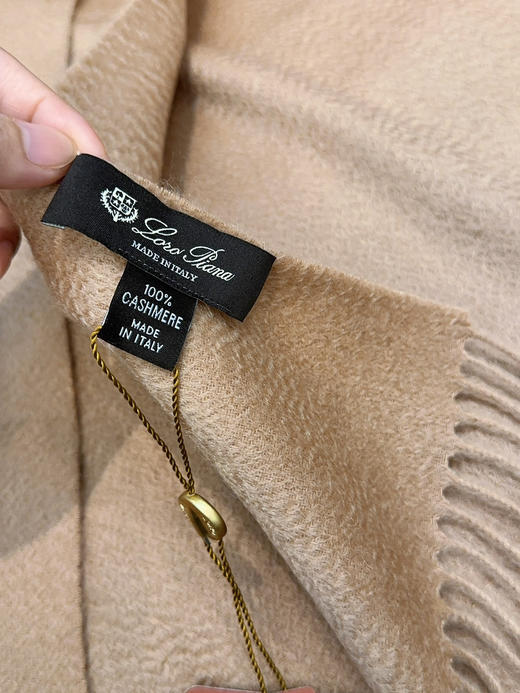 秋冬特惠💰460 诺悠翩雅围巾 经典“水波纹”素色羊绒围巾 商品图2