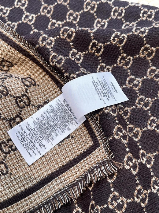 秋冬特惠💰240 古驰围巾【小G双面-Gu秋冬新款，GG时髦复古双面羊毛围巾！！】 商品图1
