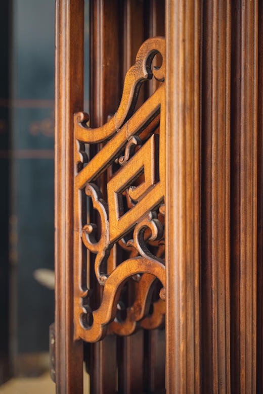 独角鹿西洋古董20世纪初法国出品花卉主题细木镶嵌卷叶纹硬木镂雕装饰嵌套桌几四件套 商品图8