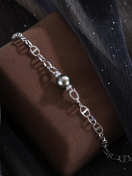 子佩集【墨夜奇迹】银S925珍珠惜王妃手链【MLSL013】9mm珠黑珠日子扣2601 商品图3